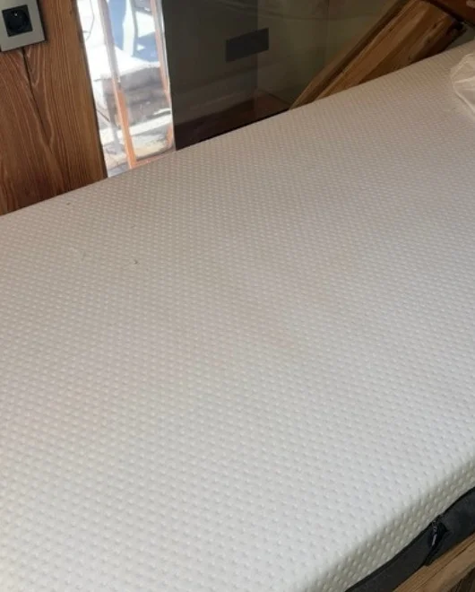 Après nettoyage : matelas dans un chalet à Valloire